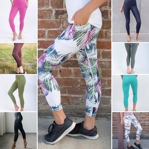 ZYIA Tropical Paradise Light Tight Pocket Leggings Sz Small